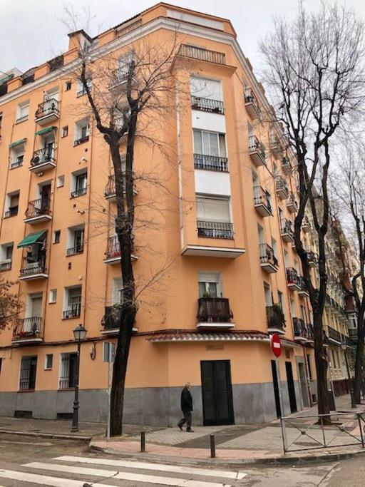 Preciosos Apartamento Cerca De Atocha Can Madrid Exteriör bild